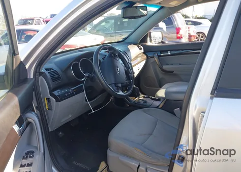 2012 Kia Sorento Lx из США, поврежденный, VIN 5XYKT3A61CG259213